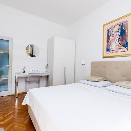 Apartments Sinisa Малинска Экстерьер фото